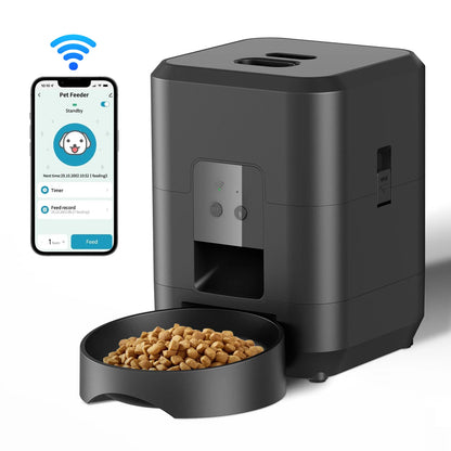 Smart Pet Feeder With Timed Quantitative